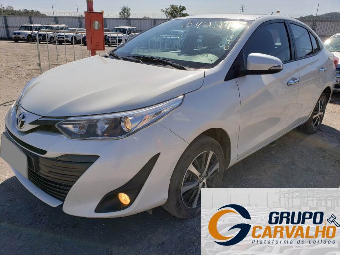 TOYOTA YARIS 19/19