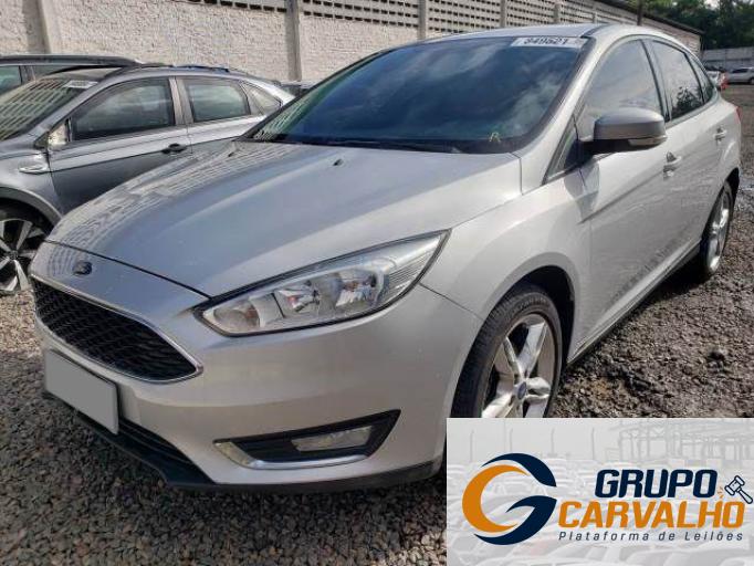 FORD FOCUS FASTBACK 15/16